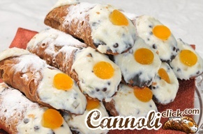 Classic Cannoli, typical sicilian desserts